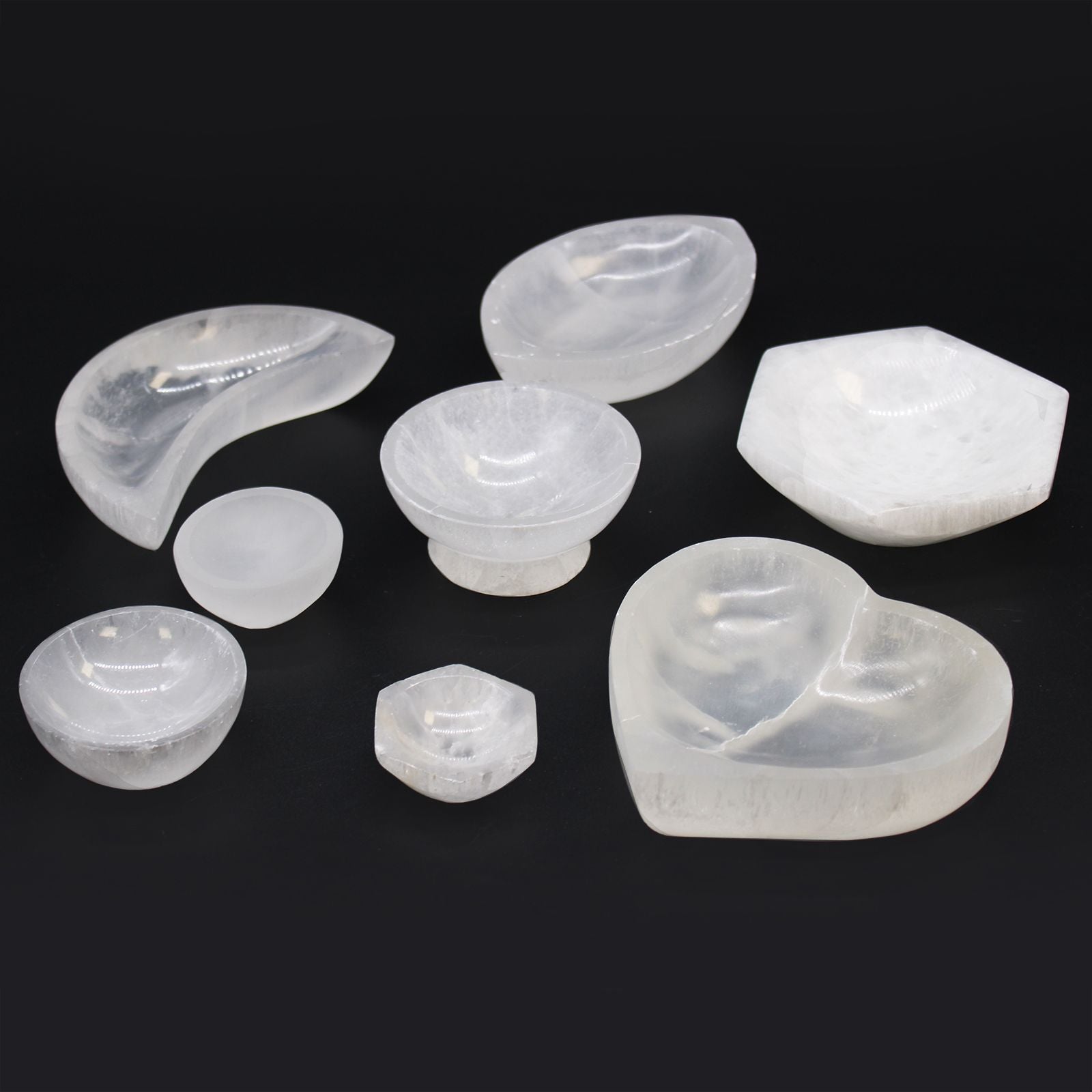 Selenite Moon Bowl – 15 cm