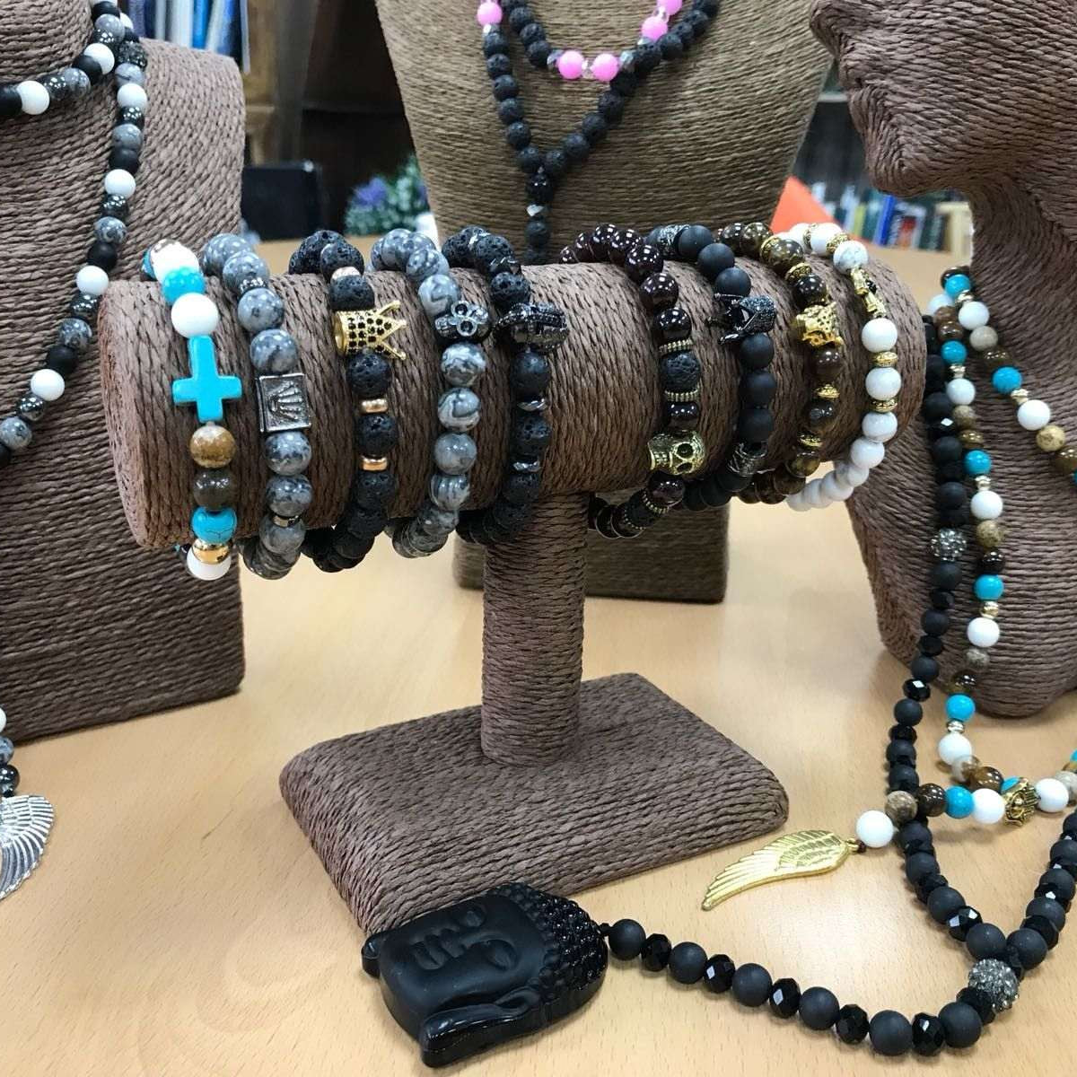 Hamsa Black Agate Gemstone Bracelet