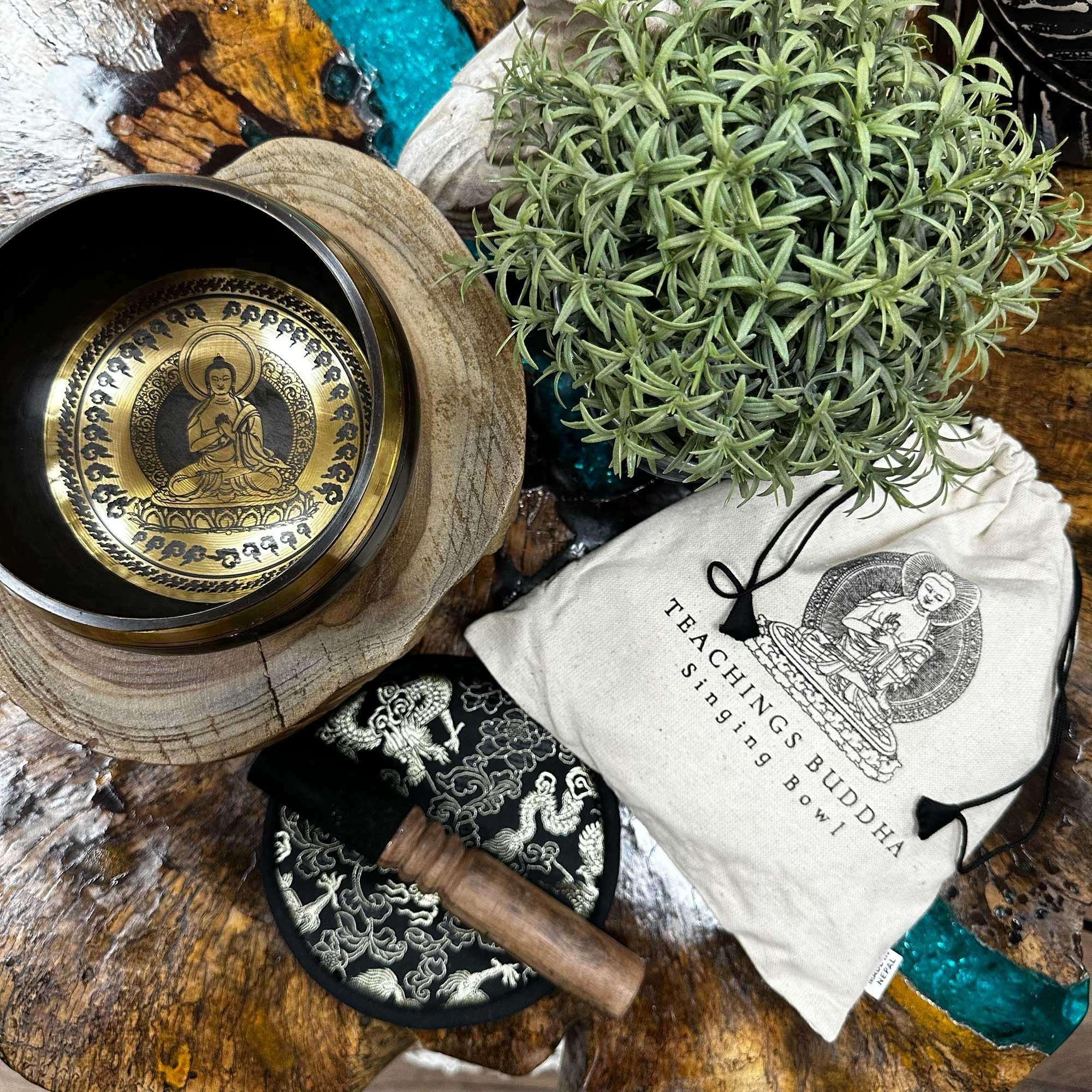 Hand Beaten Singing Bowl Set