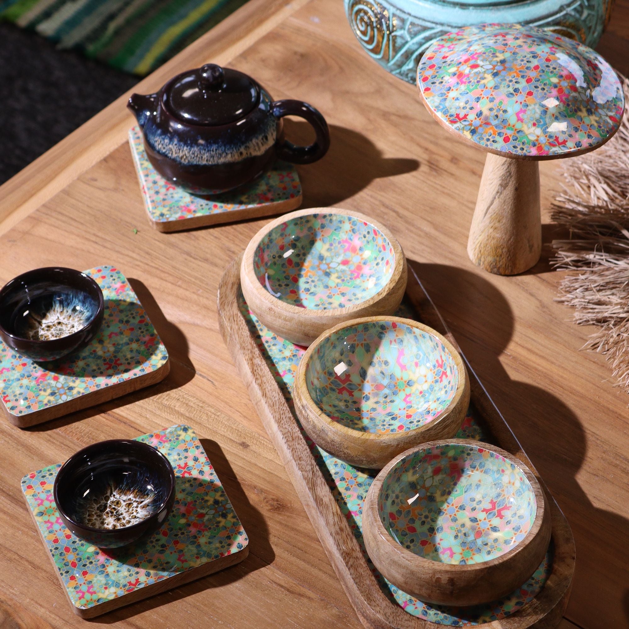 Mango Wood Tray with Three Bowls – Blue Stripes