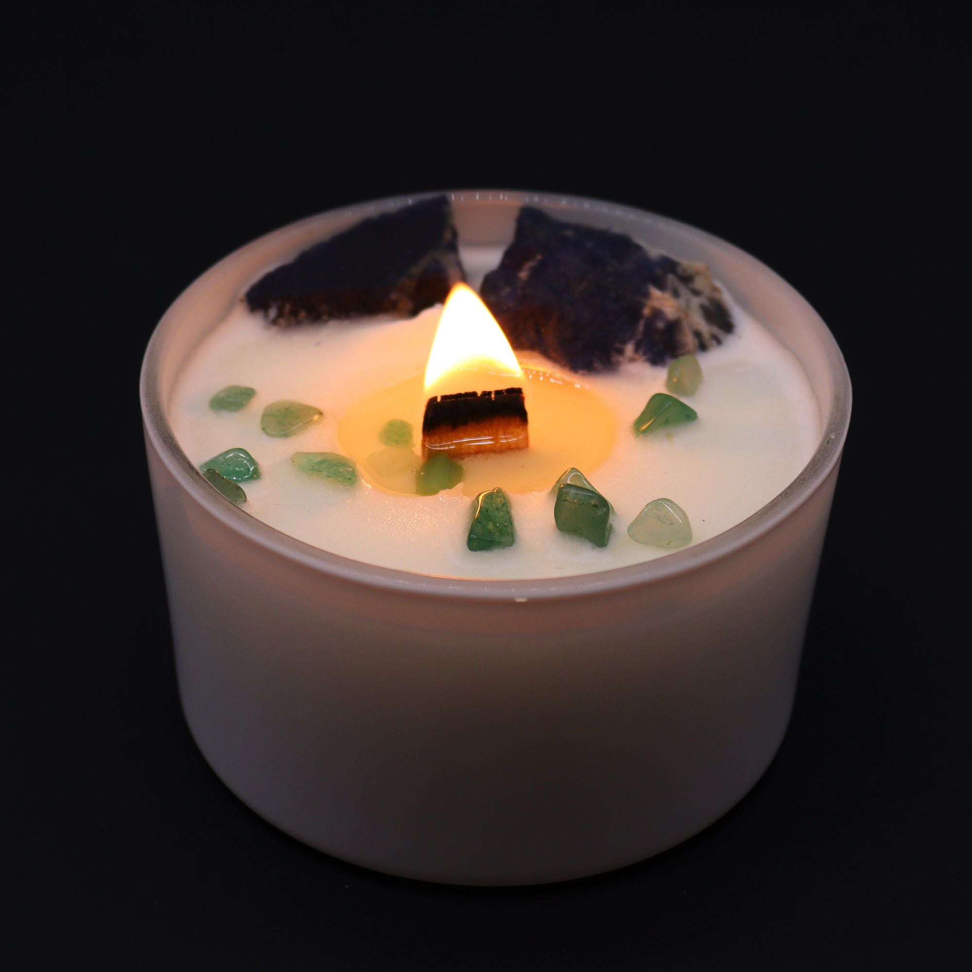 Throat Chakra Crystal Candle – Gentle Reasons