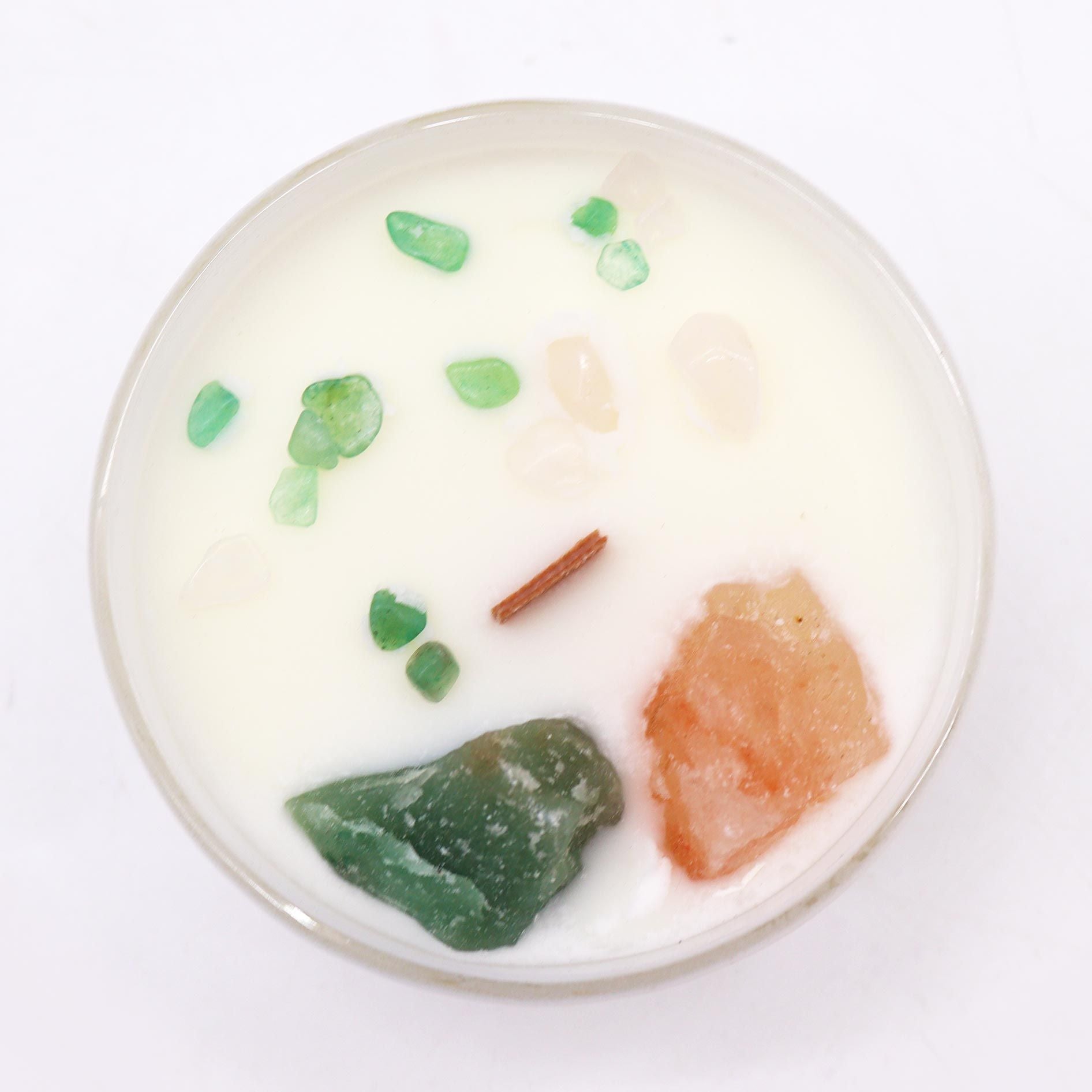 Heart Chakra Crystal Candle – Rose Musk