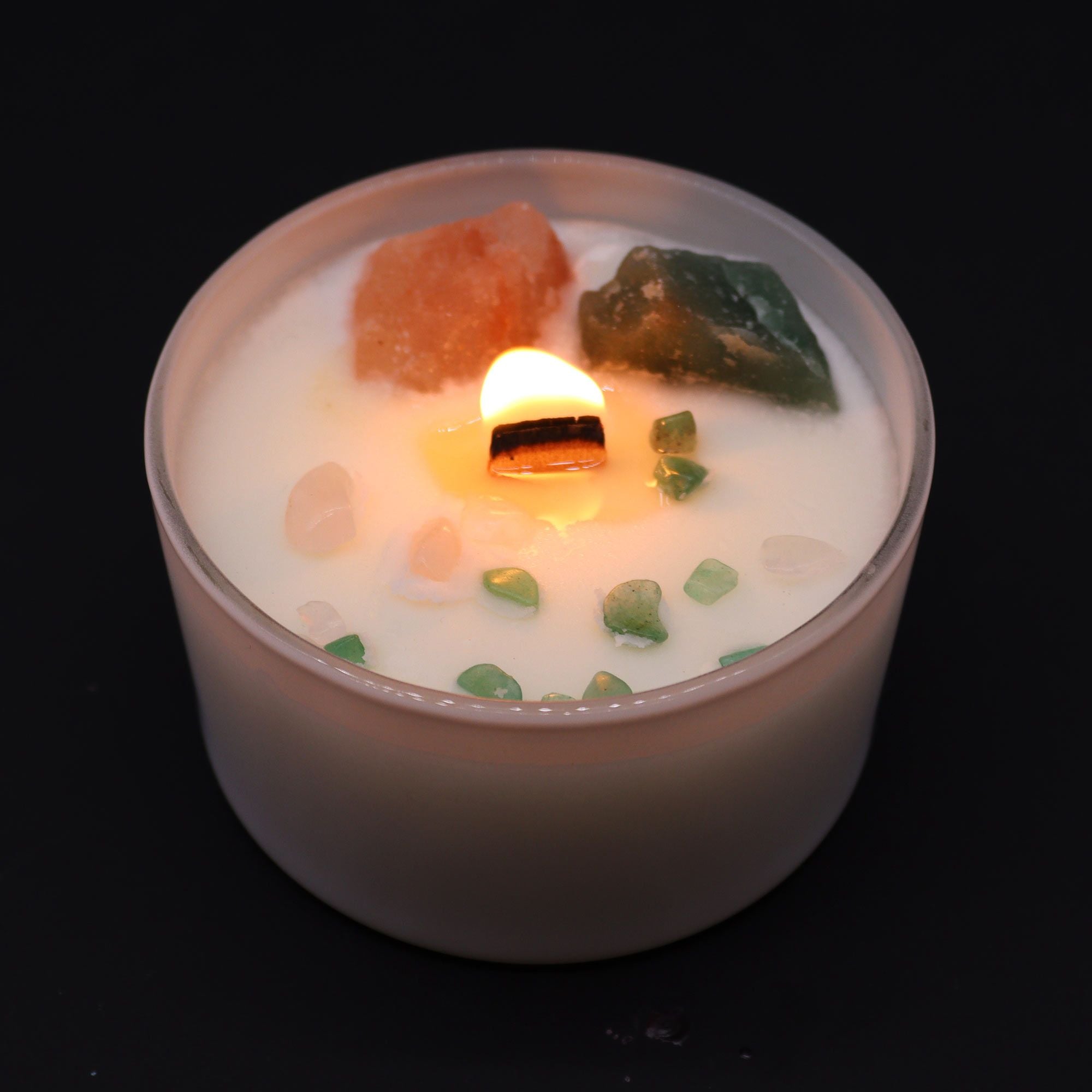 Heart Chakra Crystal Candle – Rose Musk
