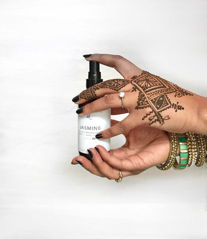 Jasmine Organic Essential Oil Spray