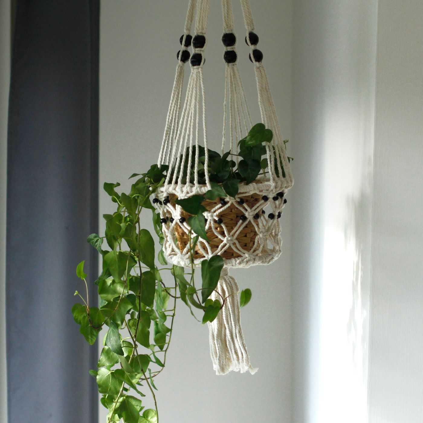 Macramé Plant Holder – Large | Single Beaded
