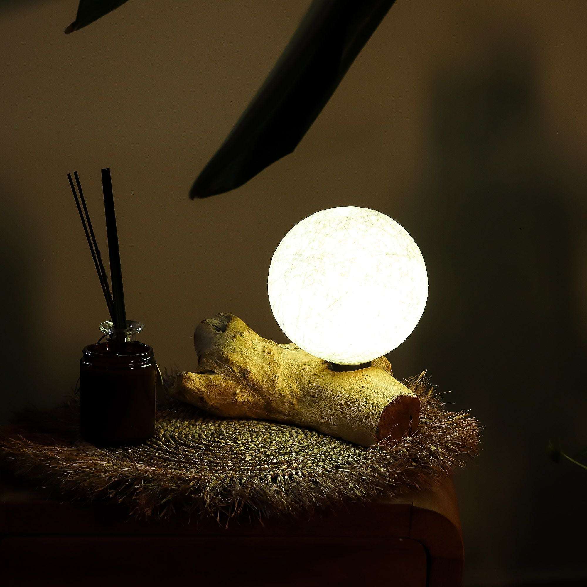 DriftGlow Driftwood Lamp – Cotton Luna Ivory Shade