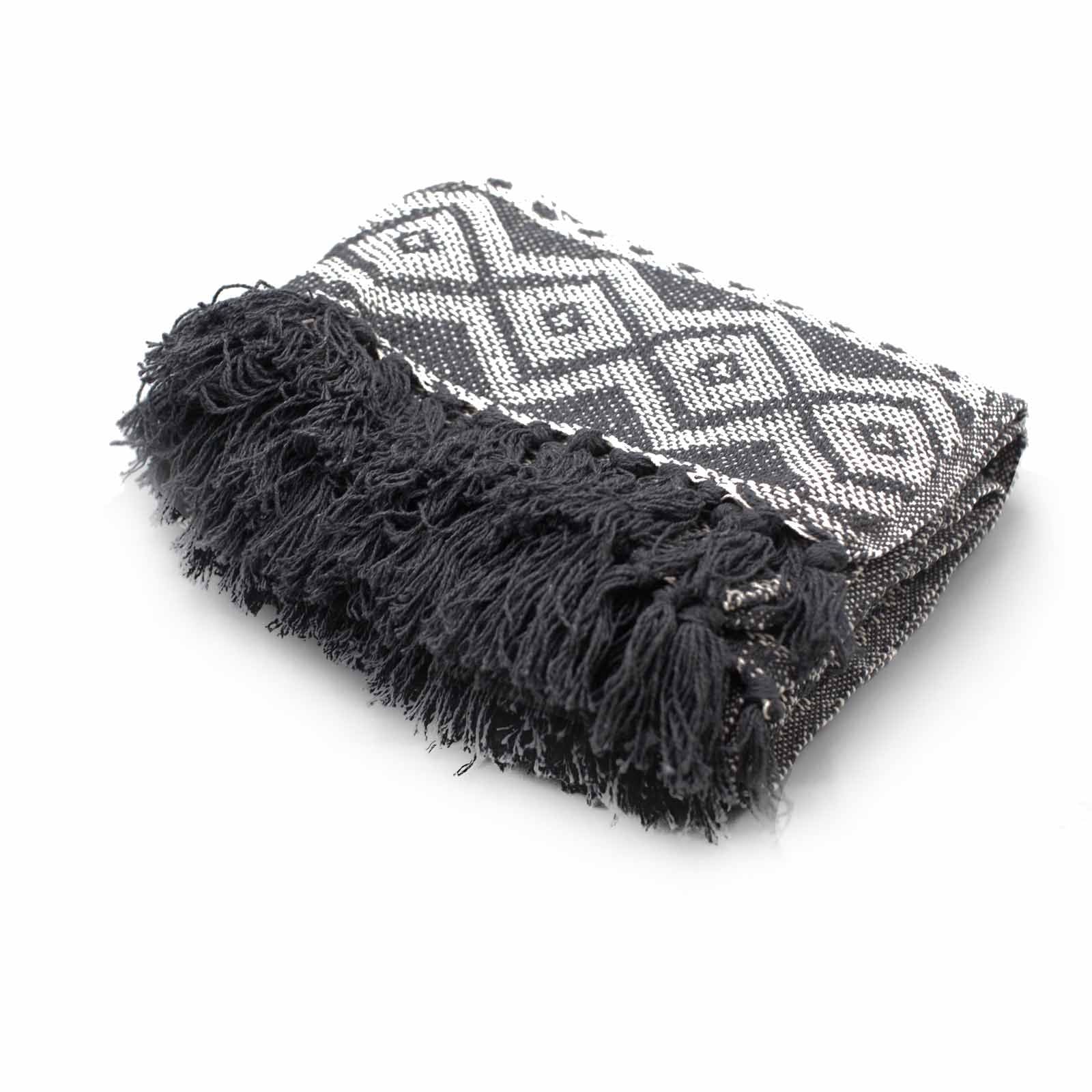 Grey Geometric Cotton Throw – 125 × 150 cm