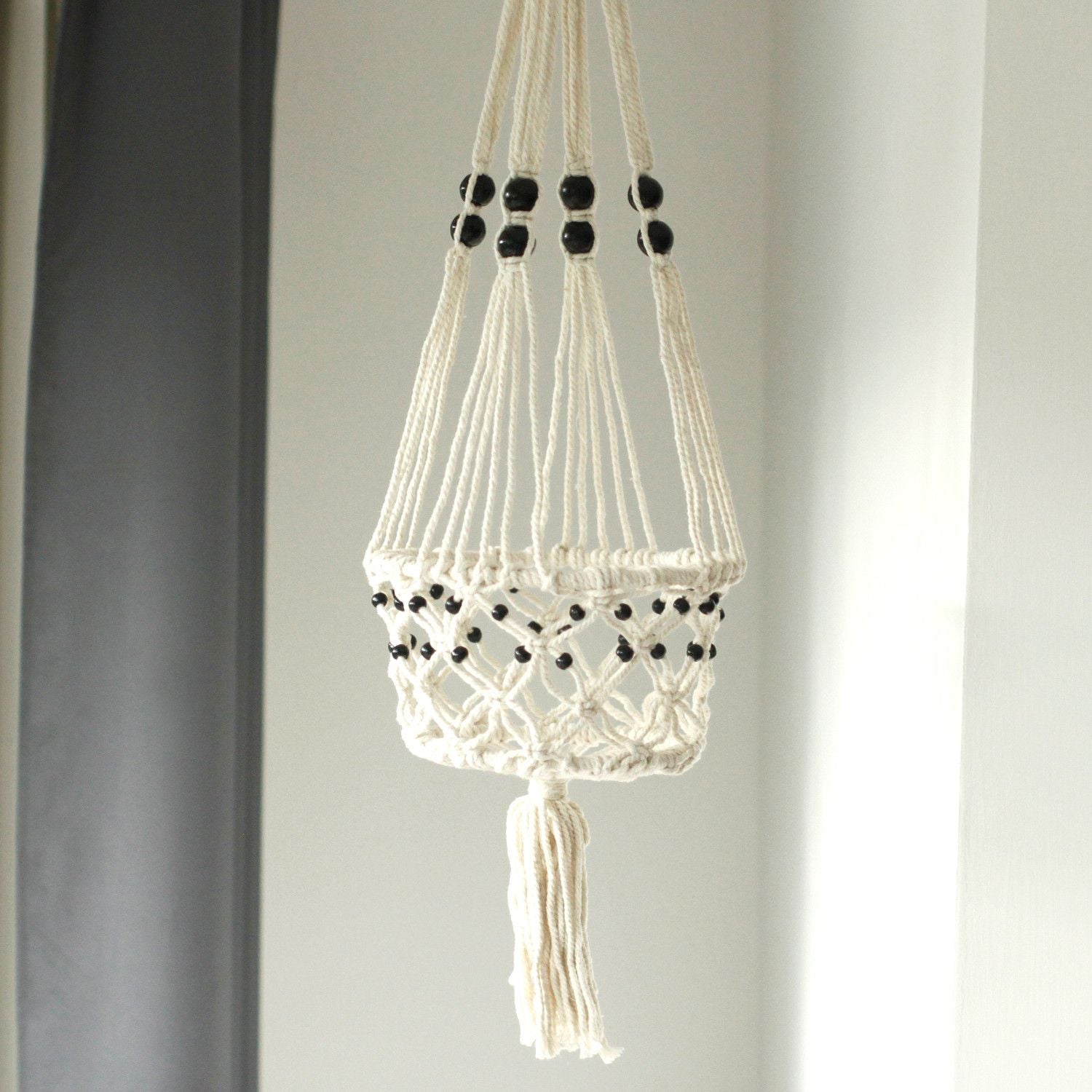 Macramé Plant Holder – Large | Single Beaded